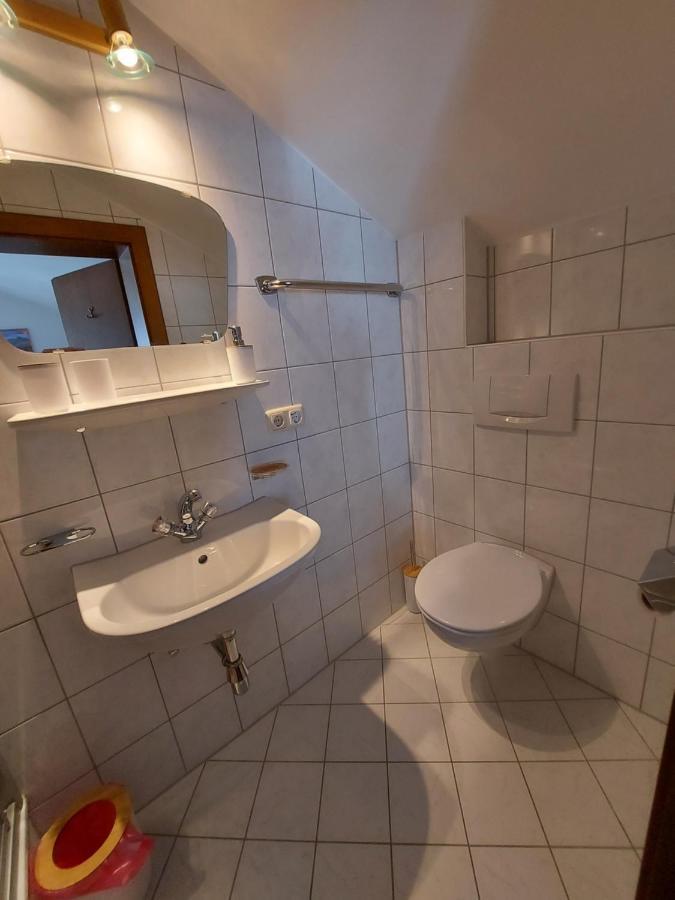 Zum Schneider Bed & Breakfast Finkenberg Exterior foto